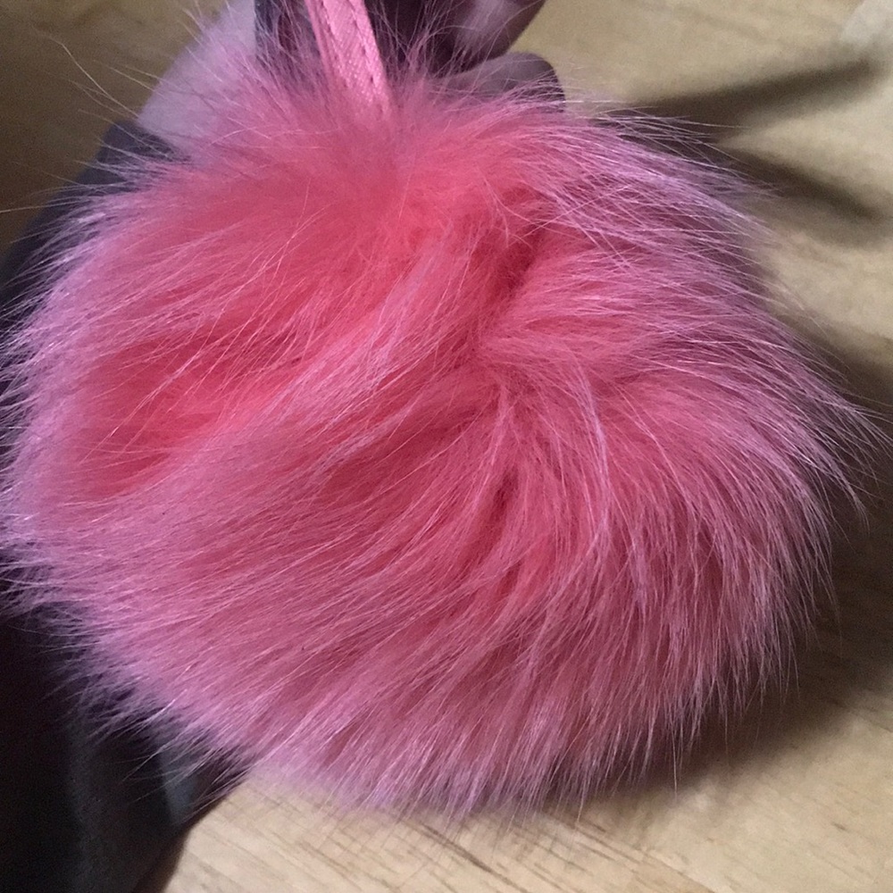 Puff charm - Picture 2 of 2